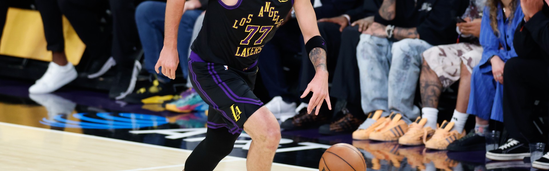 世界杯数据统计-东契奇成为本赛季第13位单场50+球员 约基奇2次&amp;掘金3人均为最多