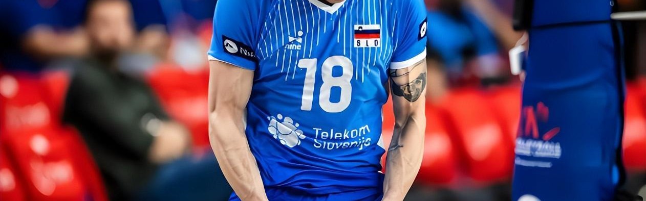 世界杯直播在线观看-他或成U23国足首位归化国脚，曾在U21联赛拿过金靴，值得考虑