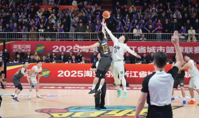 世界杯赛程-“浙A德比”首轮熟人局，杭州队战胜富阳队