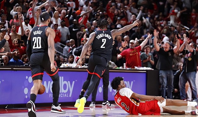 世界杯直播在线观看-为了压价不择手段？火箭后场大闸这样的表现却不能得到更多信任？